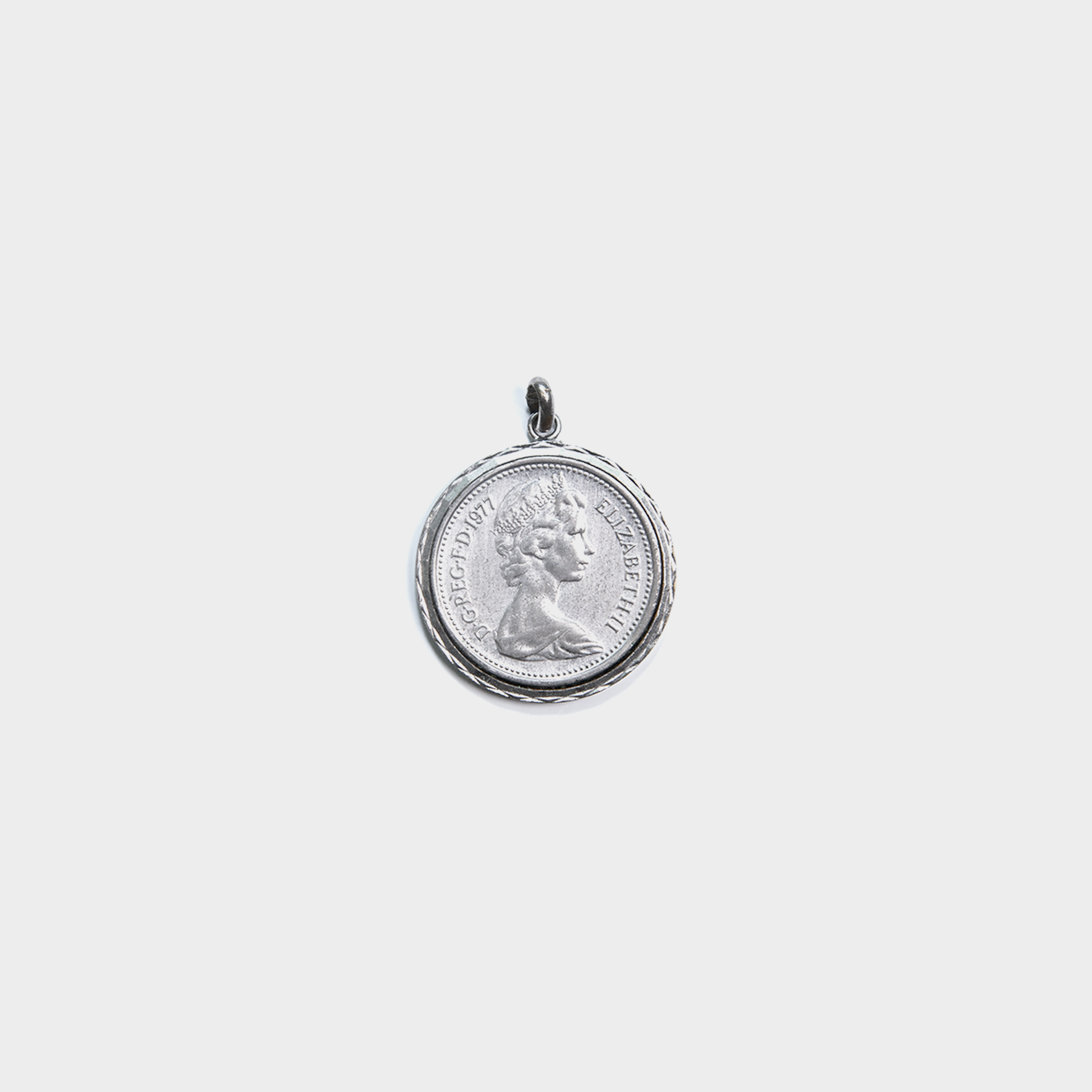 Silver Coin Pendant Chain [1977]