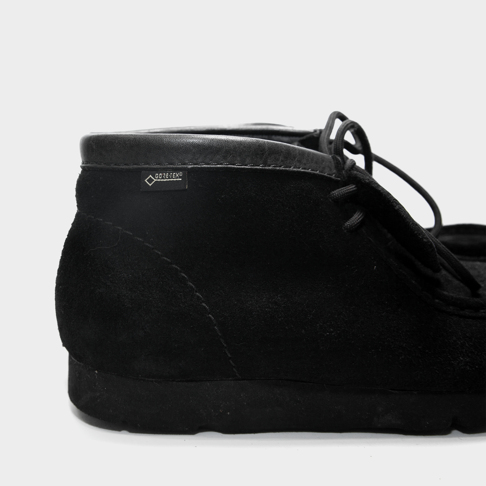 Clarks Wallabee Gore-Tex Black [USED]