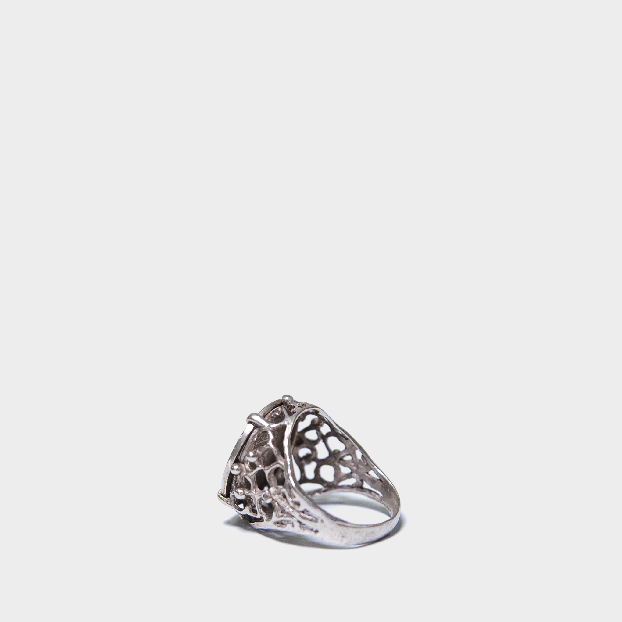 English Silver Coin Ring with 1913 3 Pence Coin [USED]