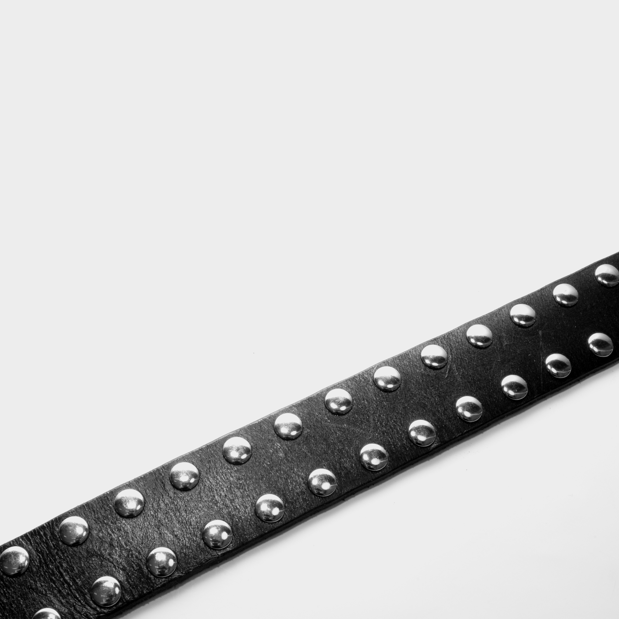 8 BALL STUDDED BELT [used]